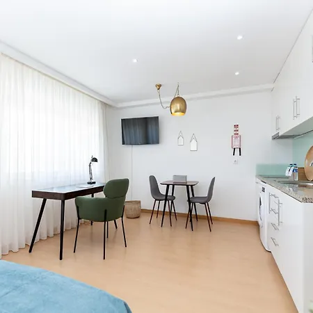 Appartement Stylish For Two Guests *