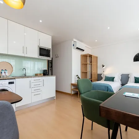 Feel Corporate Housing Marques Garden View *